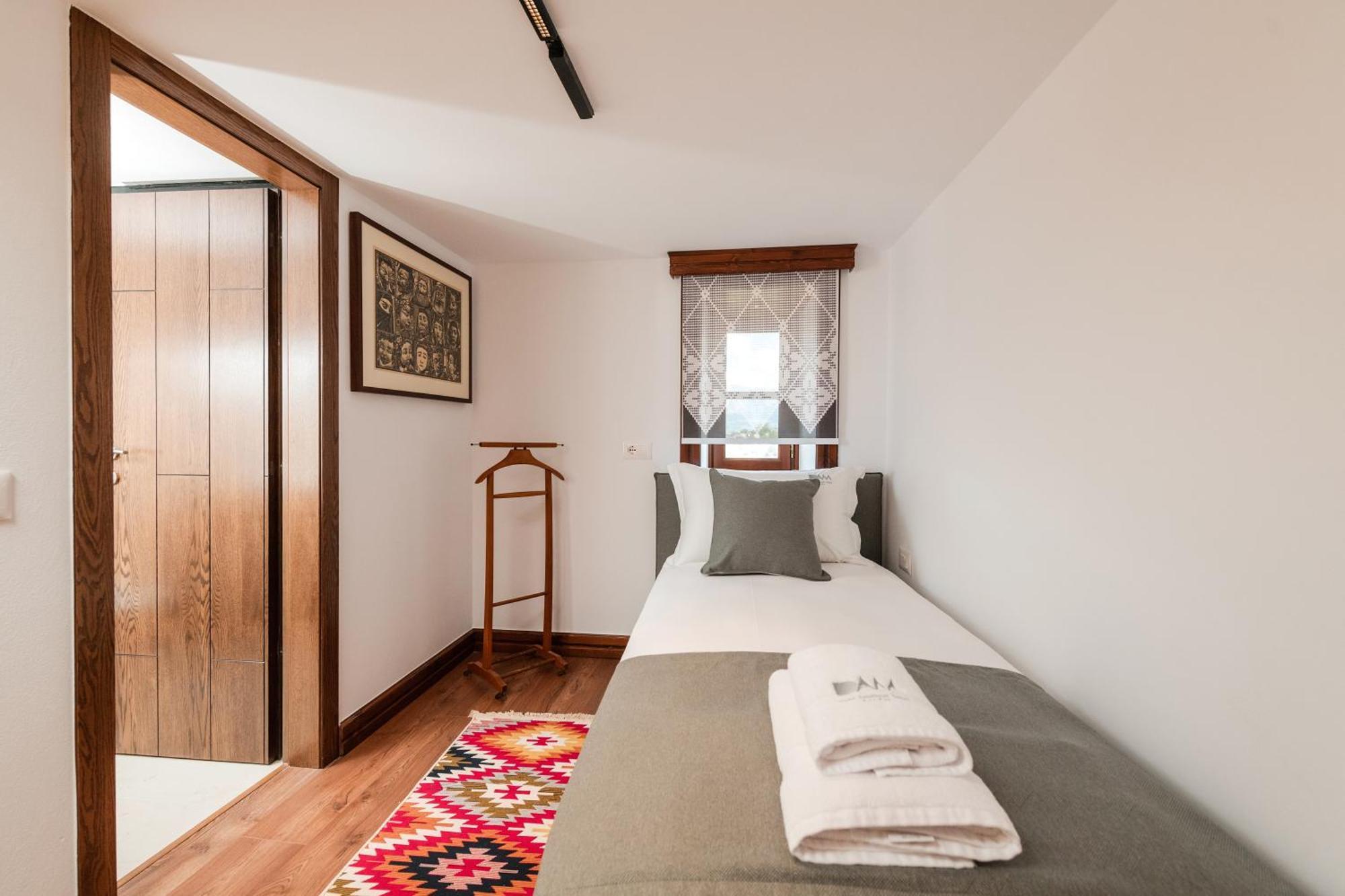 Hotel Dam Stone Boutique 3*
